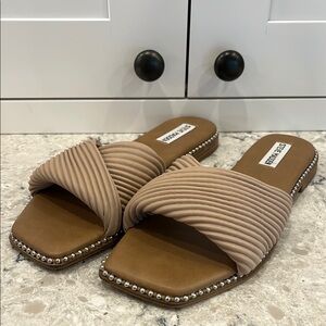 Steve Madden Women's Tan Slide Sandals